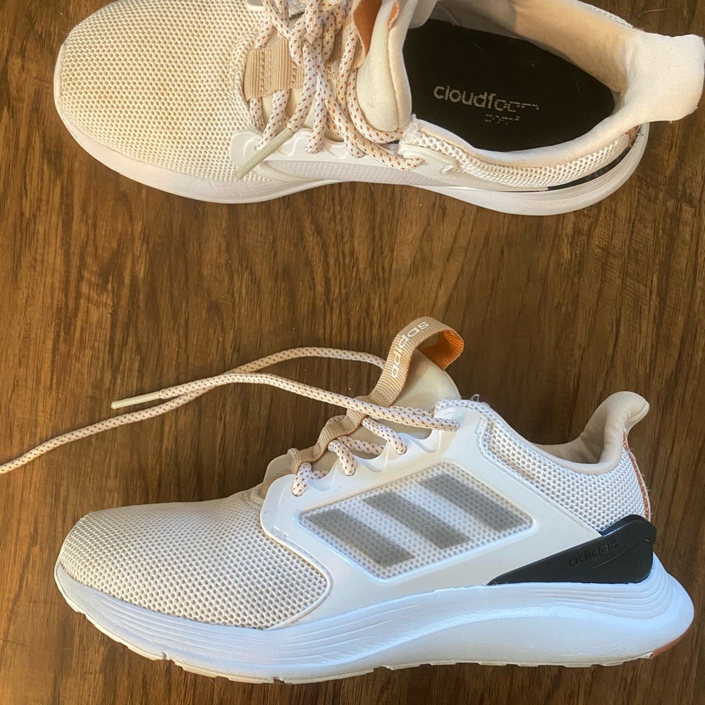 Adidas Women’s EnergyFalcon x Running Shoe. Size 7